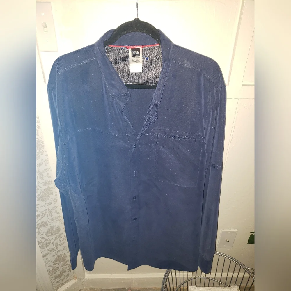 The North Face Mens Blue Long Sleeve Button Up Shirt Size XL